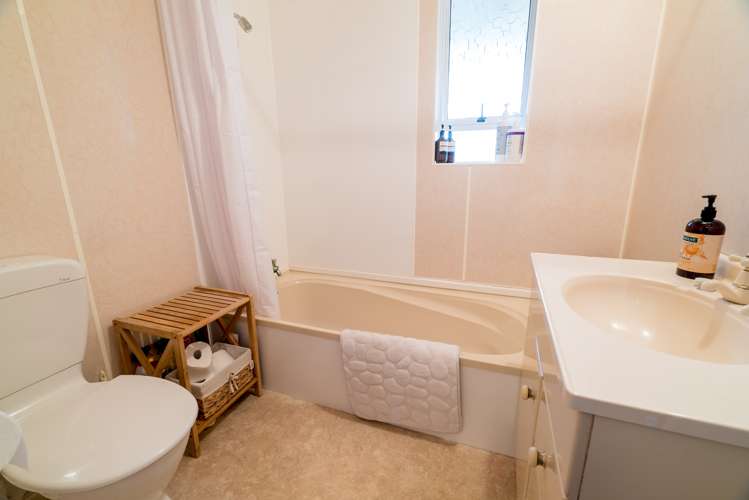 29 Scotland Terrace Green Island_15