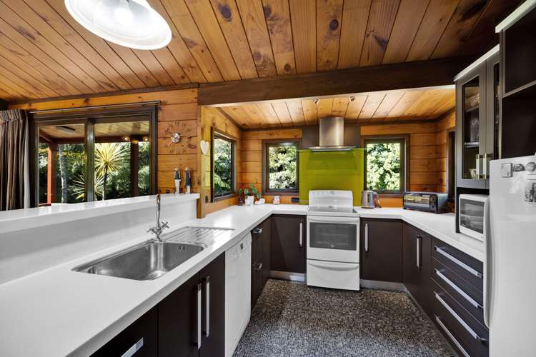 1760 Mountain Road Inglewood_10