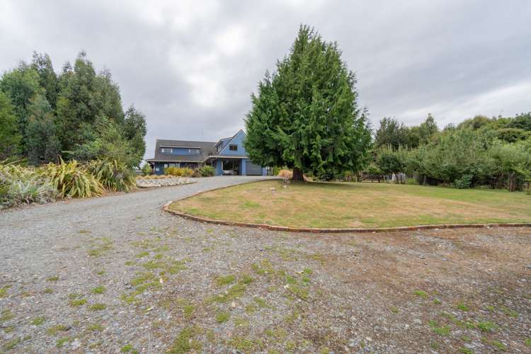 89 Sinclair Road Te Anau_24