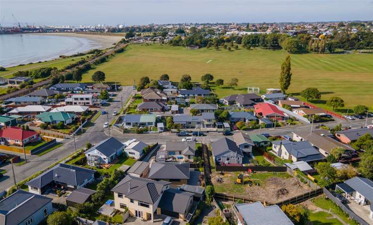 24 Pringle Street Waimataitai_1