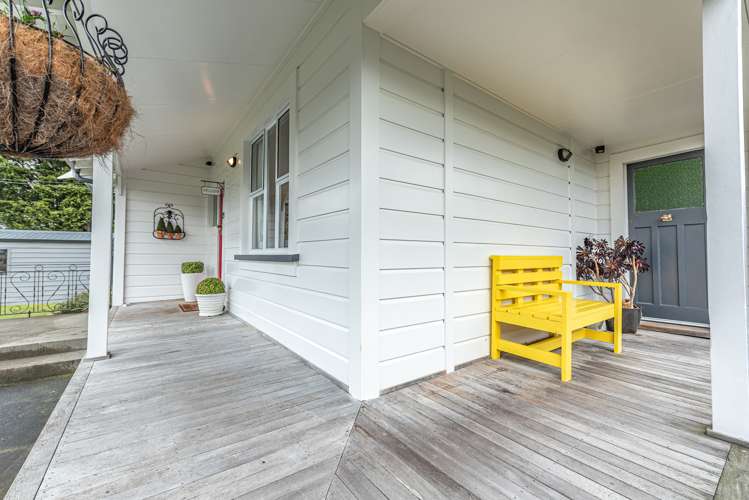 23 Moore Avenue Tawhero_2