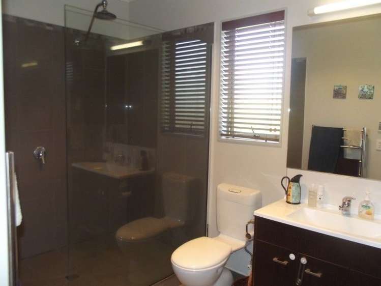 13 Grey Street Bay View_11