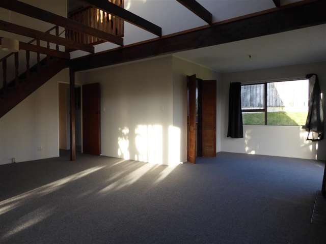 8 Sunbrae Drive Silverstream_4
