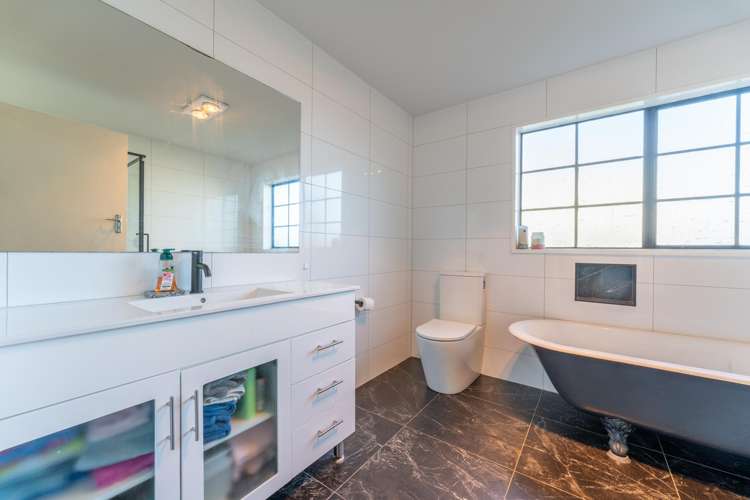 32 Rathmore Street West End_8