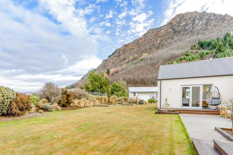 38 Essex Avenue Arrowtown_22