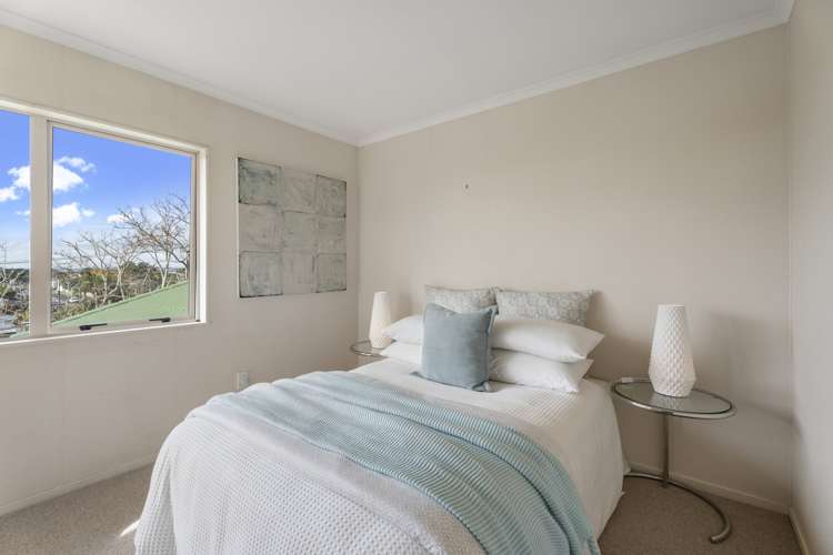 14 Woodward Avenue Mangere Bridge_10