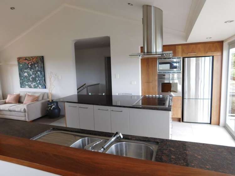 16 Binnie Street Abbotsford_10