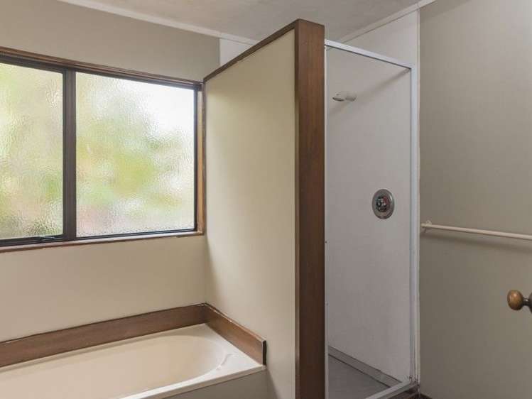 46 Farnham Drive Richmond_17