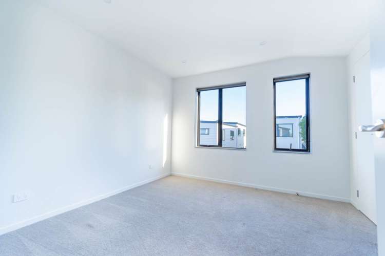 1/82 Rosewarne Crescent Glendene_7