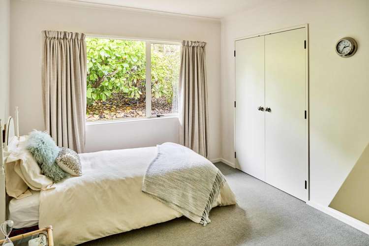 98 Samwell Drive Whitby_13