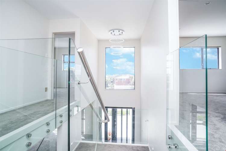 20a Hepburn Road Glendene_3