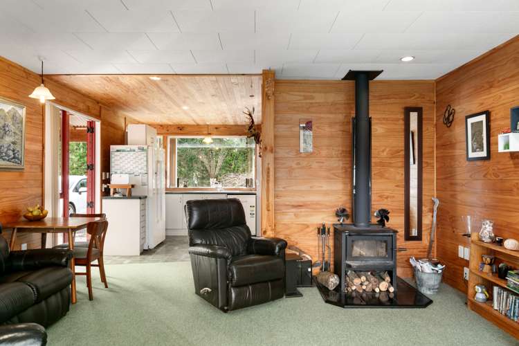 51 Lund Road Aongatete_8