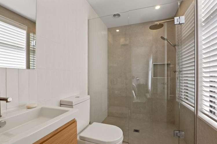  2 Bretts Road Saint Albans_9