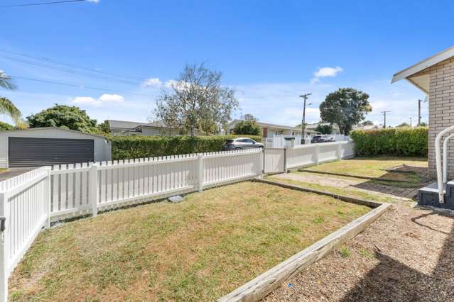 32 Hardington Street Onehunga_4