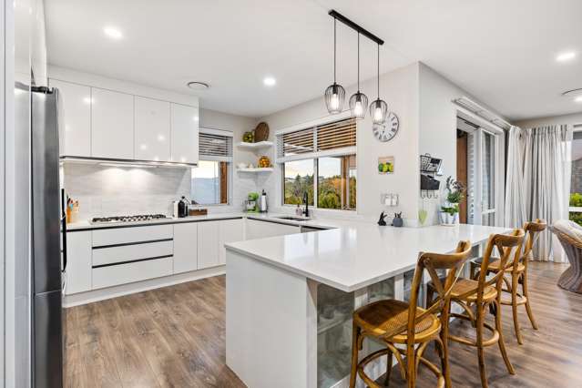 21 Flavell Drive Orewa_4