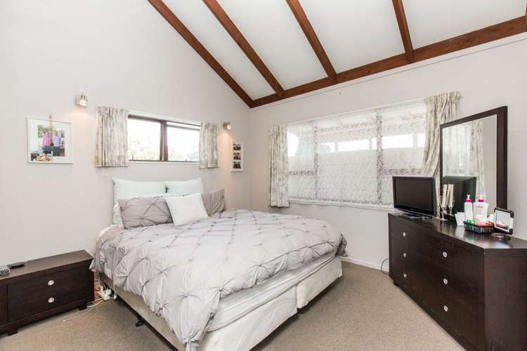 17 Banyan Drive Totara Heights_6