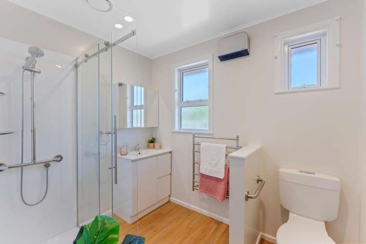 10 Walton Road Paraparaumu Beach_13