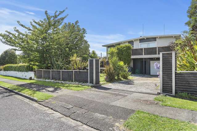 Sunny, Modern and Central