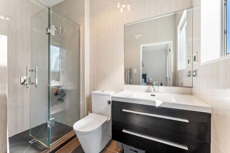 33 Kaipuke Crescent Gulf Harbour_17