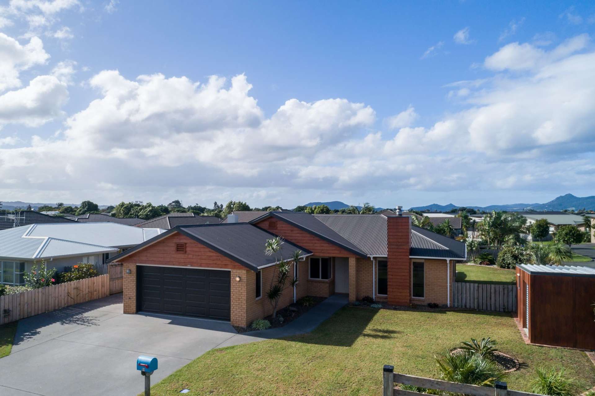 51 Pyle Road West One Tree Point_0