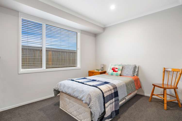 2 Wineberry Avenue Amberley_12