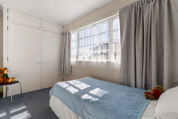 33 Penney Avenue Mt Roskill_13