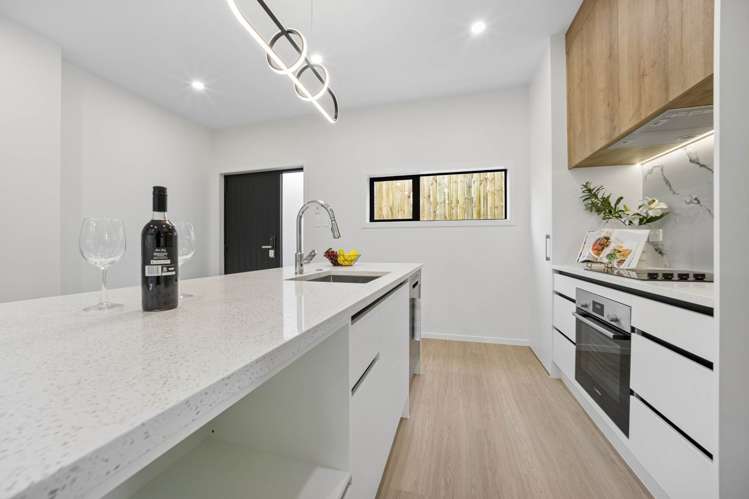 25 C & E Hadfield Avenue Waterview_5