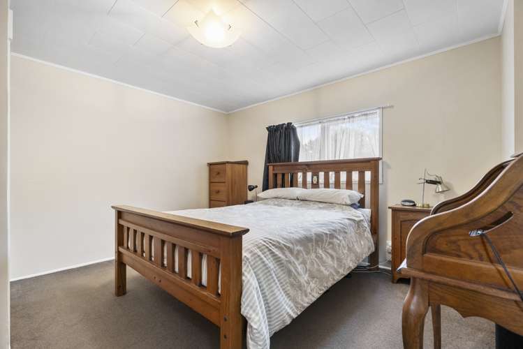 4183 Great North Road Glen Eden_8
