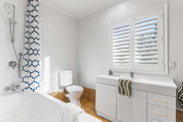 29 Pah Road Cockle Bay_35