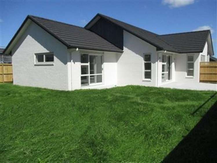 21 Andalusian Way Karaka_8