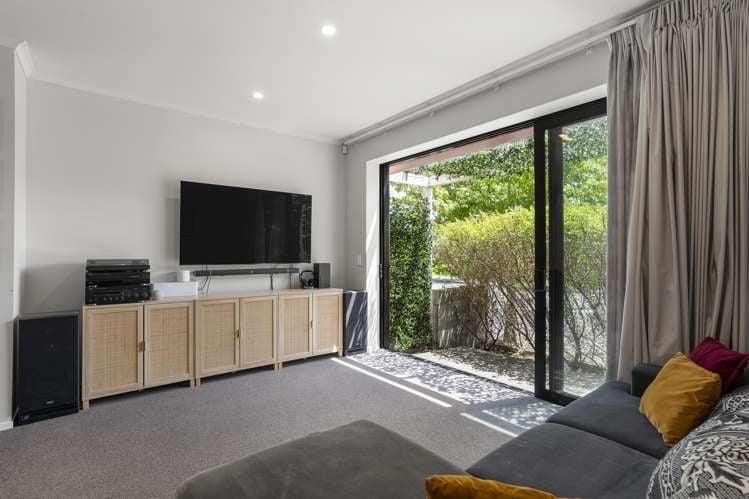 7/89 Hobsonville Point Road Hobsonville_7