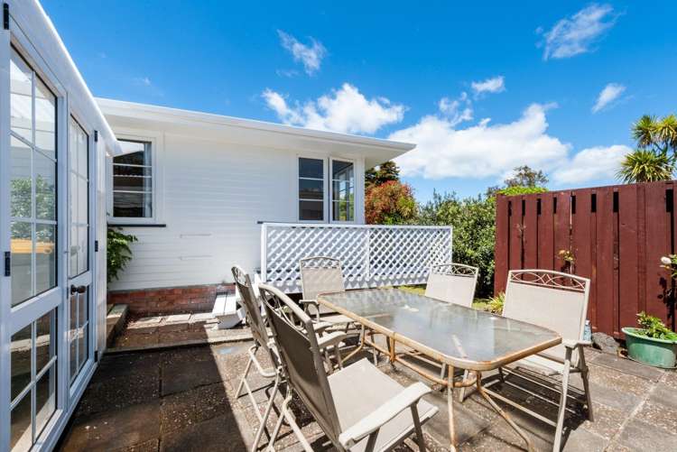 31 Essex Street Te Atatu South_23