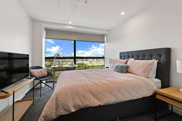 1202/8 Lakewood Court Manukau City_12