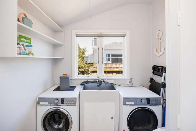 30 Aberdeen Avenue 10930_12