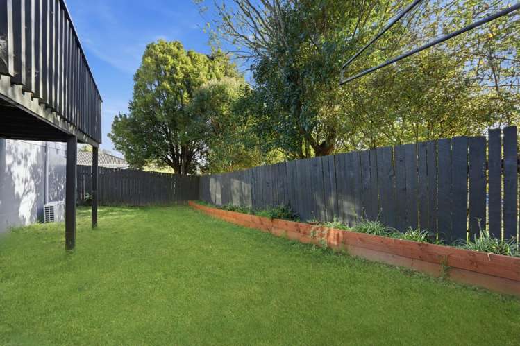 2/38 Leo Street Glen Eden_15