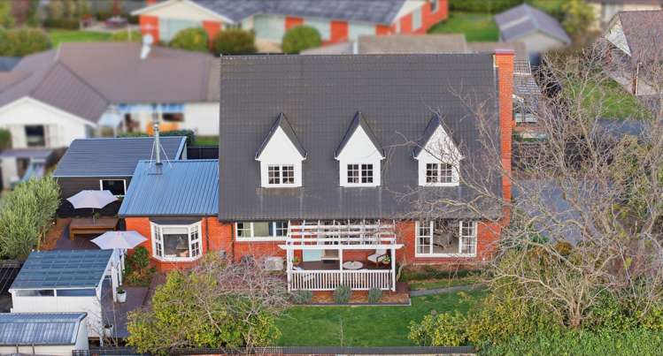 342 Ilam Road Bryndwr_30