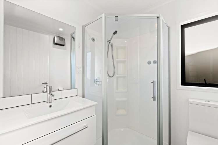 2 Colin Laloli Place Wigram_16