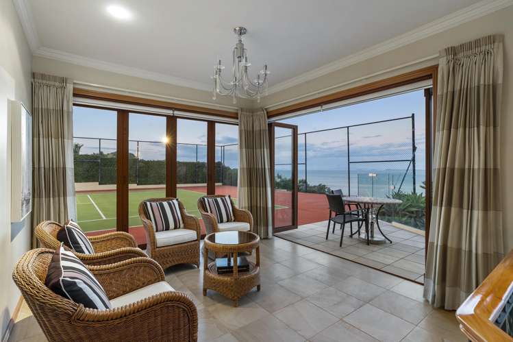 207 Beach Road Campbells Bay_11