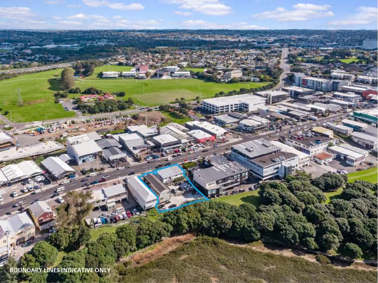 4244 Barrys Point Road Takapuna North Shore City Commercial