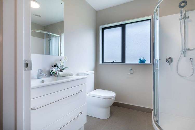 14a Glynnbrooke Street Te Atatu South_13