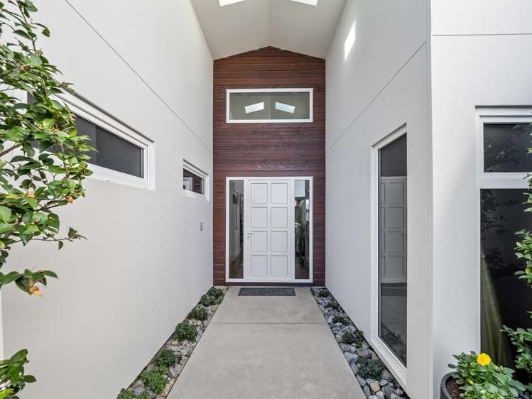 4 Waterton Point_1