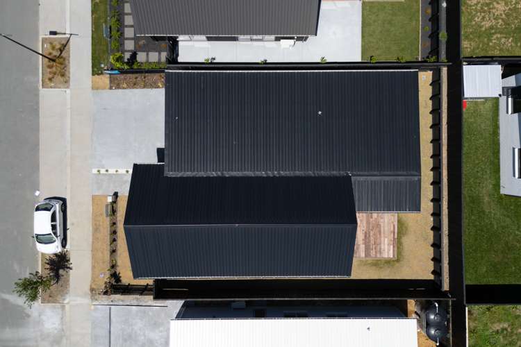 39 Earp Crescent Chartwell_17