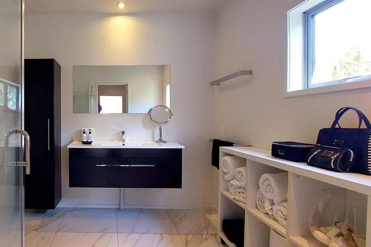 26 Crossland Place Maraetai_6