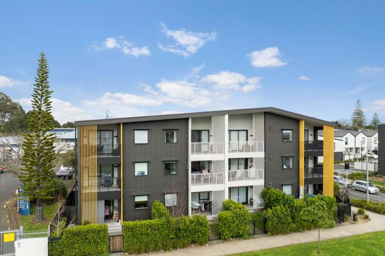 12/45 Cessna Crescent Mangere_14