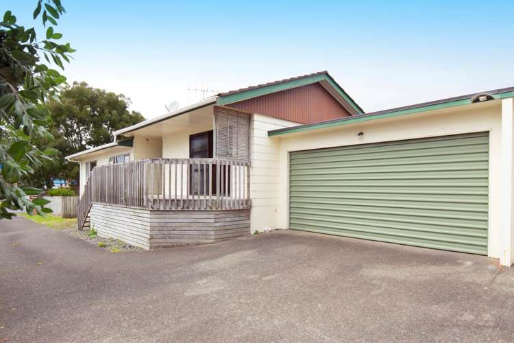 73 Red Beach Road_0