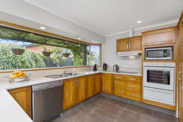 79 Chartwell Street Burwood_4