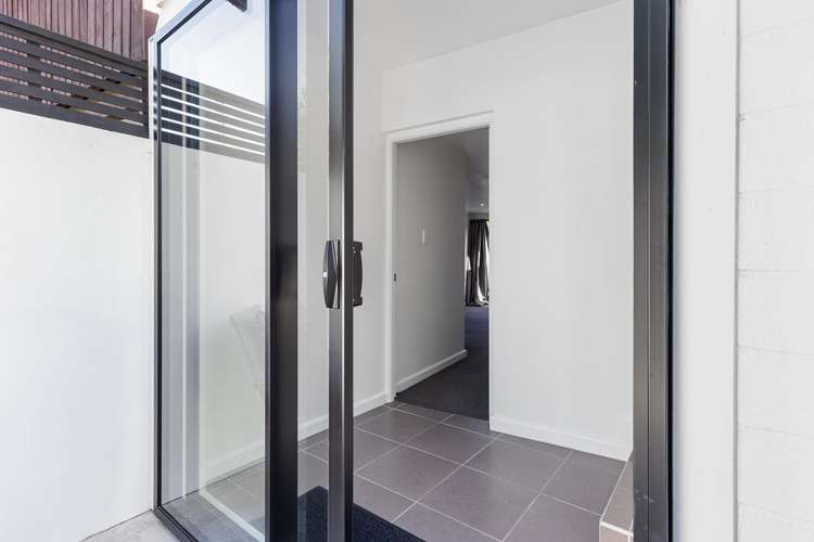 2/67A St Albans Street St Albans_13