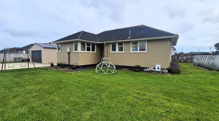 52 Ihaia Road Opunake_16