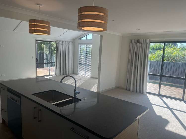 128A Main Road Waikanae_12