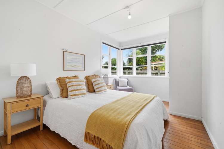 68 Clinkard Avenue Glenholme_7